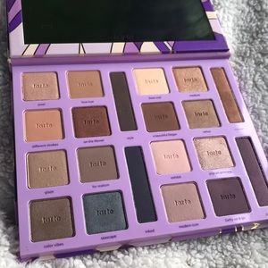 Tarte Amazonian clay eyeshadow palette
